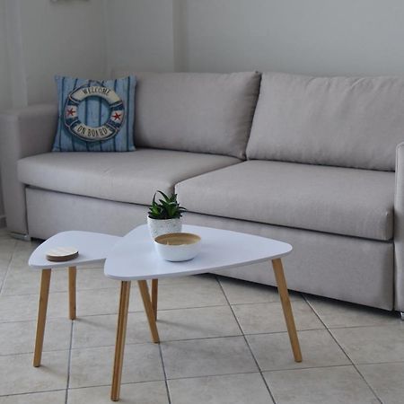 Family Apartments 1 Lechaio Luaran gambar